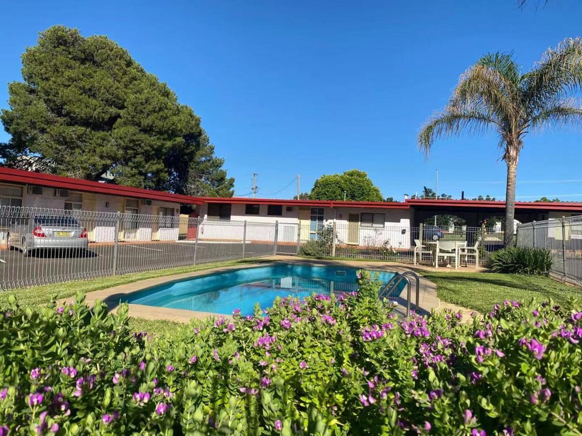 Apollo Motel Parkes Exterior photo